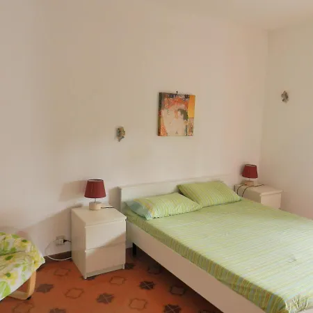 In Marina: A Step Away From The Sea And From The Center! Appartamento Patti